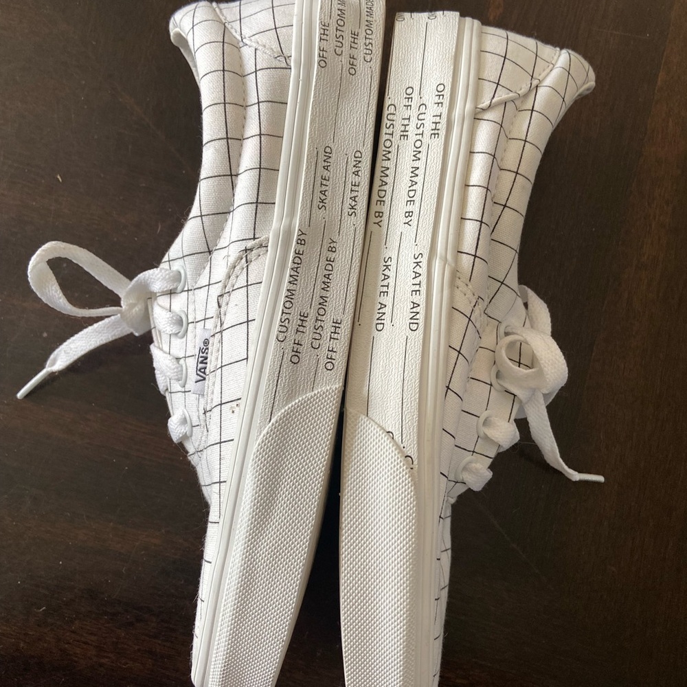 Vans shoes - Picture 6 of 12